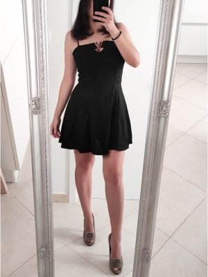 MINIABITO CON GONNA A RUOTA