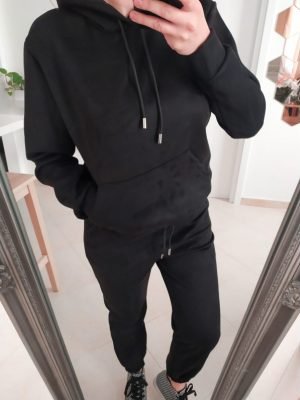 TUTA SCAMOSCIATA MAGLIA E PANTALONE