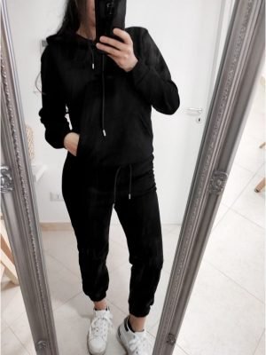 TUTA SCAMOSCIATA MAGLIA E PANTALONE
