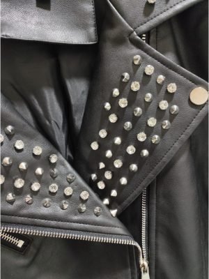 GIACCA ECOPELLE CON STRASS E BORCHIETTE