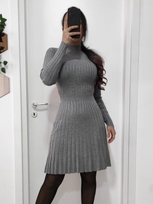 Abito in maglia a costine grigio